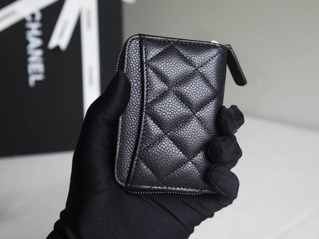 Ellebag’s 1:1 Replica of the Chanel Classic Zipper Coin Wallet: Precision and Craftsmanship(2024 Dec Updated)-Tayada ugu Fiican ee Louis Vuitton Boorsada Online Store, Bac naqshadeeye nuqul ah