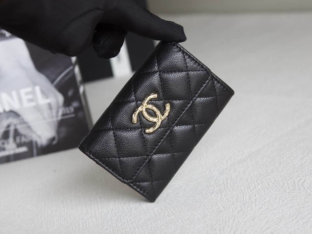 Ellebag’s Masterful 1:1 Replica of the Chanel 24S Double C Logo Wallet: Luxury, Precision, and Craftsmanship(2024 Dec Updated)-Tayada ugu Fiican ee Louis Vuitton Boorsada Online Store, Bac naqshadeeye nuqul ah