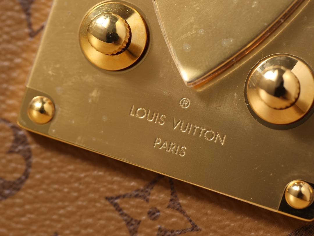 Ellebag’s 1:1 Replica of Louis Vuitton M43596 Soft Box Bag(2024 Dec Updated)-Tayada ugu Fiican ee Louis Vuitton Boorsada Online Store, Bac naqshadeeye nuqul ah