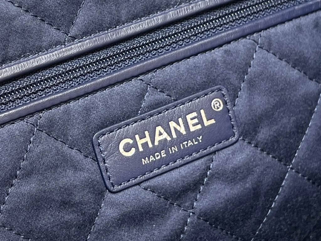 Ellebag’s Exquisite Replica of the Chanel 22 Small Handbag: A Denim Masterpiece with Silver-Tone Hardware(2024 Dec Updated)-Best Quality Fake Louis Vuitton Bag Online Store, Replica designer bag ru