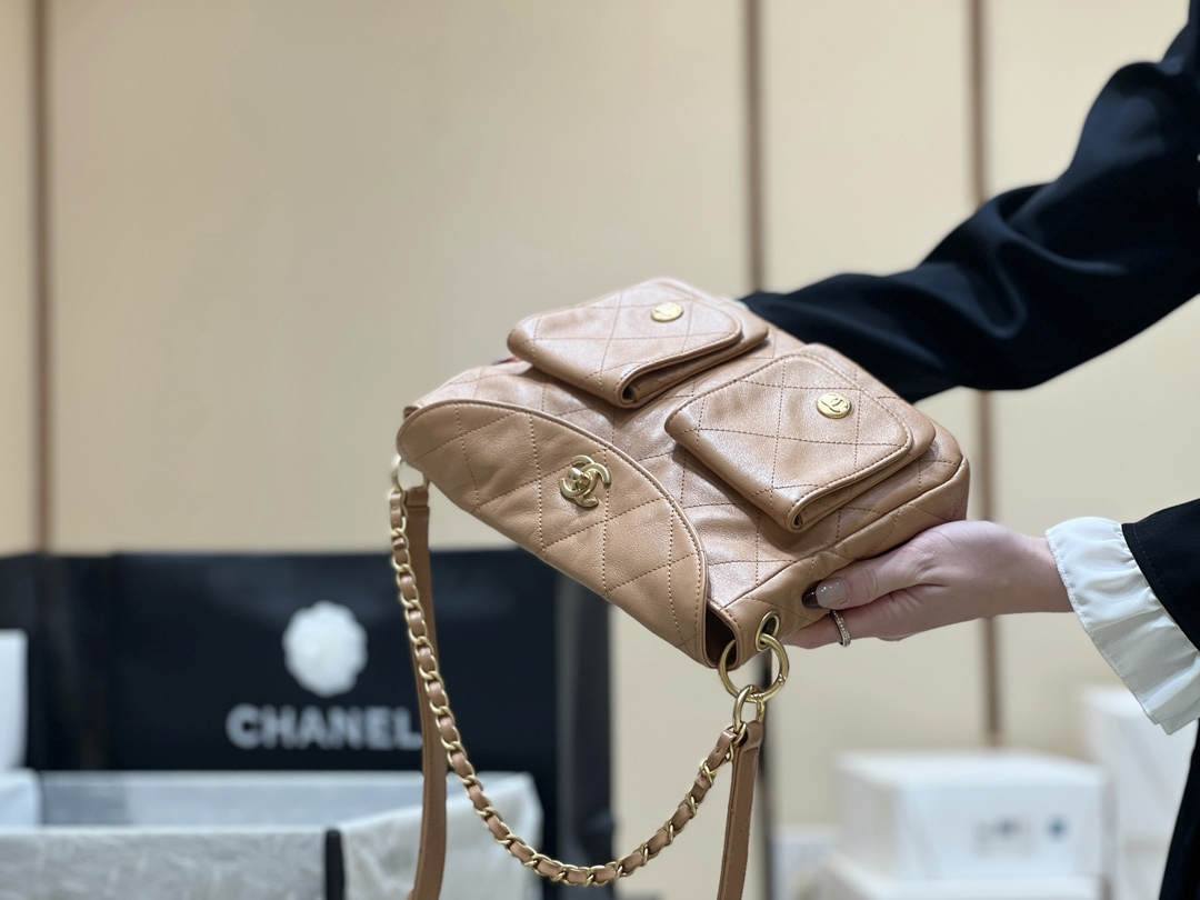 Ellebag’s Exquisite Replica of the Chanel 24P Hobo Bag: A 24cm Masterpiece with Pearl Chain and Champagne Gold Hardware(2024 Dec Updated)-Best Quality Fake Louis Vuitton Bag Online Store, Replica designer bag ru