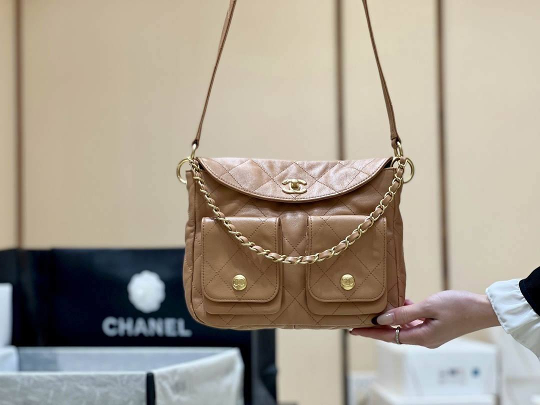 Ellebag’s Exquisite Replica of the Chanel 24P Hobo Bag: A 24cm Masterpiece with Pearl Chain and Champagne Gold Hardware(2024 Dec Updated)-Best Quality Fake Louis Vuitton Bag Online Store, Replica designer bag ru