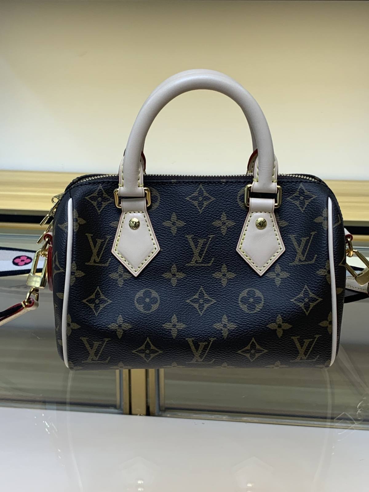 Ellebag’s 1:1 Replica of Louis Vuitton M46234 Speedy Bandoulière 20 Handbag – Exquisite Craftsmanship and Timeless Design(2024 Dec Updated)-Best Quality Fake Louis Vuitton Bag Online Store, Replica designer bag ru