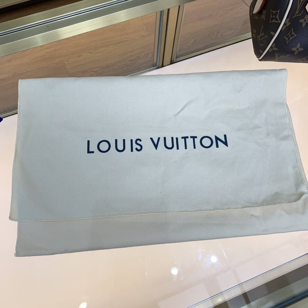 Ellebag’s 1:1 Replica of Louis Vuitton M46234 Speedy Bandoulière 20 Handbag – Exquisite Craftsmanship and Timeless Design(2024 Dec Updated)-Best Quality Fake Louis Vuitton Bag Online Store, Replica designer bag ru