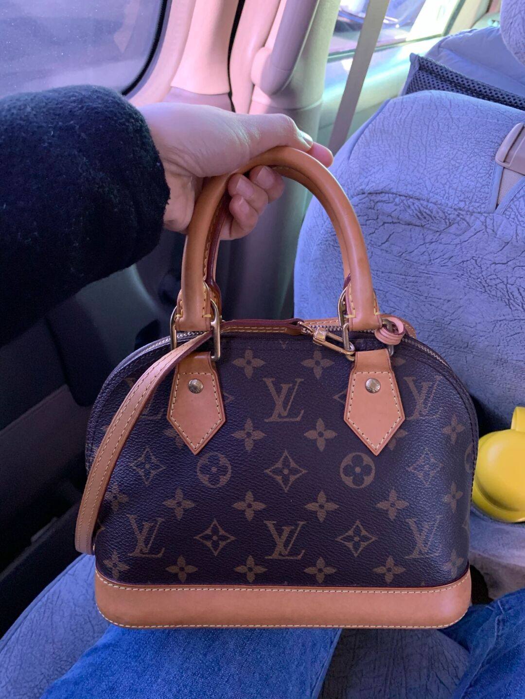 Ellebag’s 1:1 Replica of Louis Vuitton M53152 Alma BB: A Masterclass in Craftsmanship and Timeless Design(2024 Dec Updated)-Best Quality Fake Louis Vuitton Bag Online Store, Replica designer bag ru