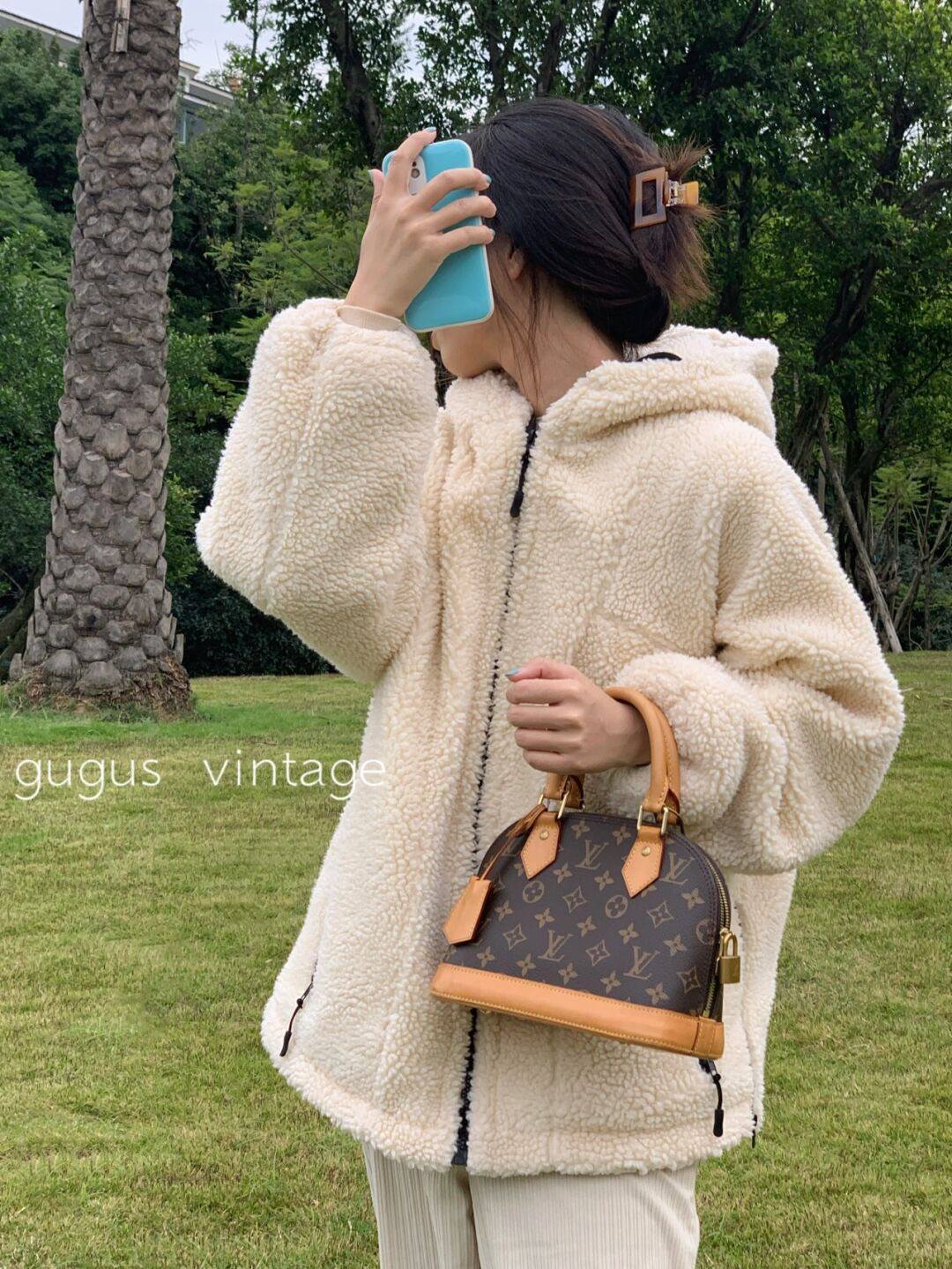 Ellebag’s 1:1 Replica of Louis Vuitton M53152 Alma BB: A Masterclass in Craftsmanship and Timeless Design(2024 Dec Updated)-Best Quality Fake Louis Vuitton Bag Online Store, Replica designer bag ru