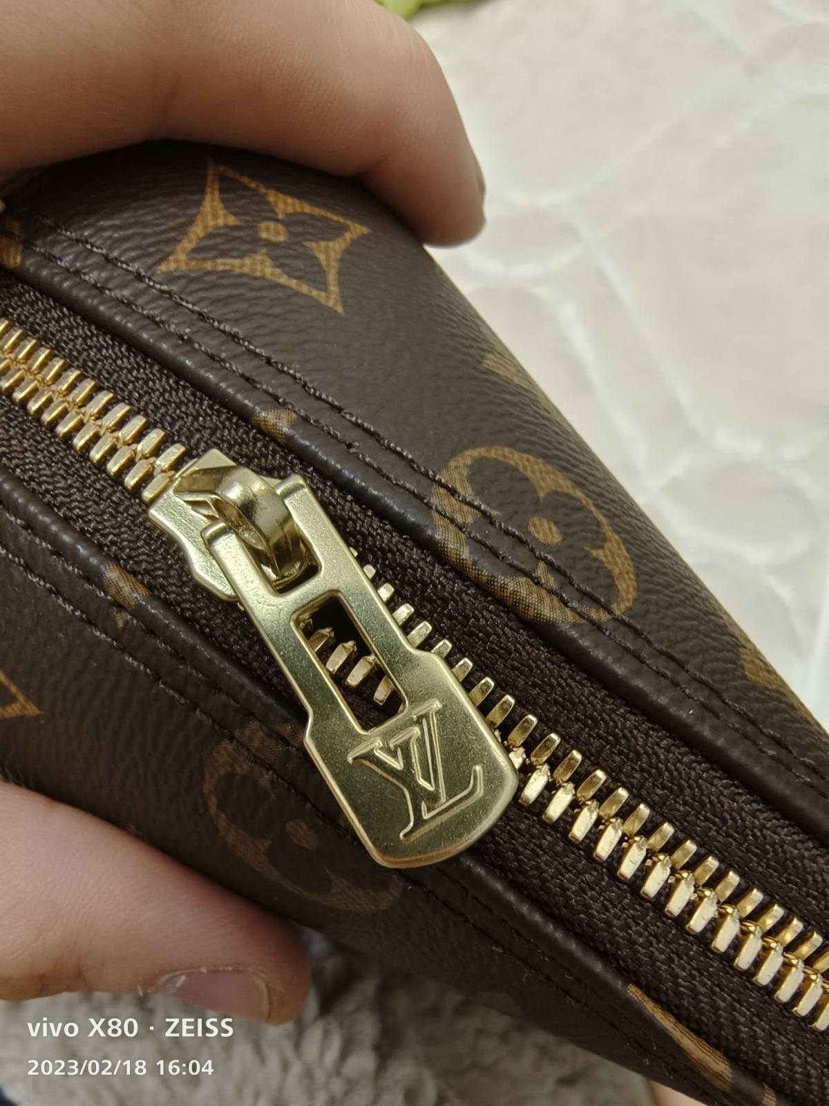 Ellebag’s 1:1 Replica of Louis Vuitton M53152 Alma BB: A Masterclass in Craftsmanship and Timeless Design(2024 Dec Updated)-Best Quality Fake Louis Vuitton Bag Online Store, Replica designer bag ru