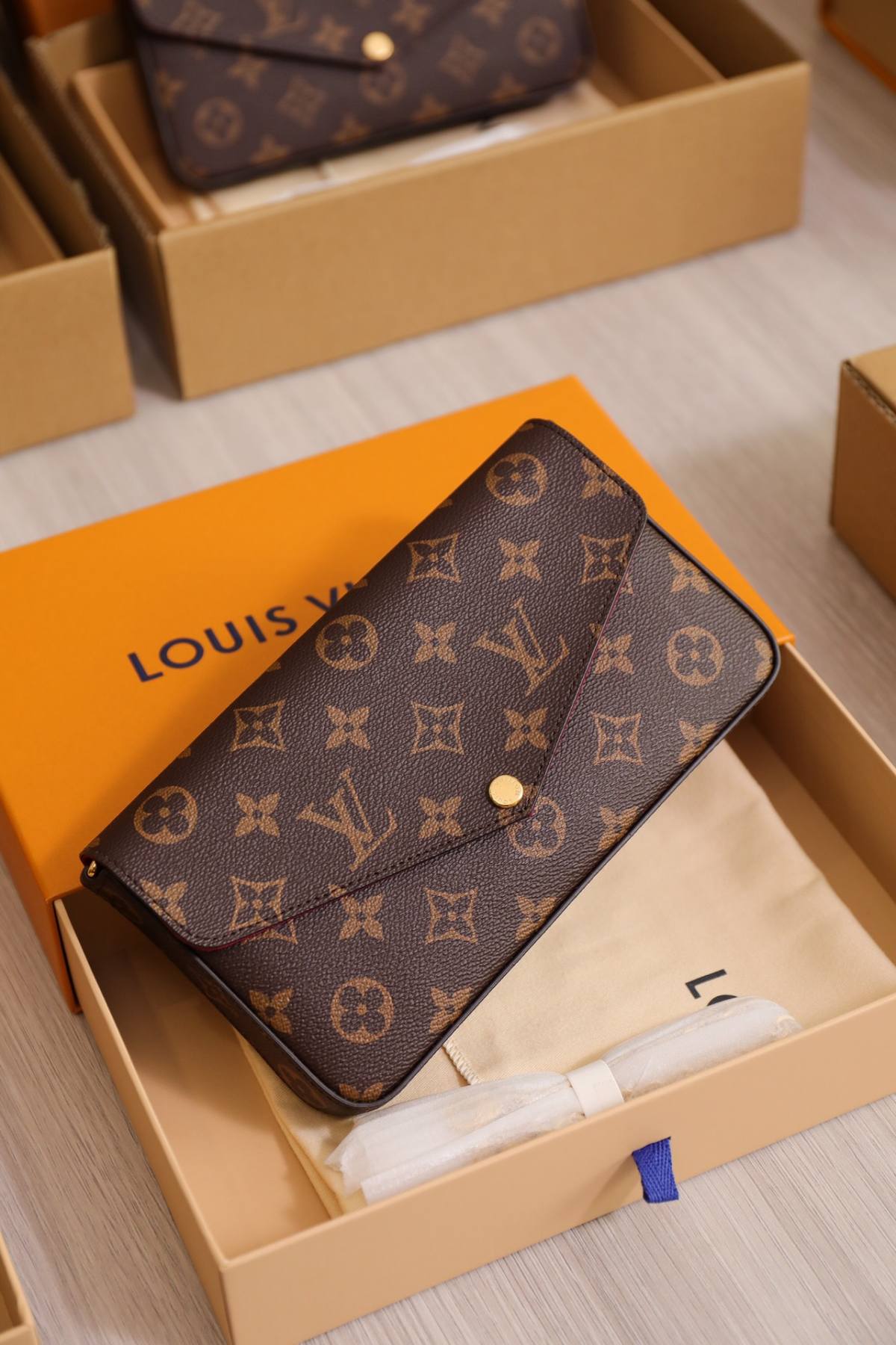 Ellebag’s 1:1 Replica of Louis Vuitton M61276 Pochette Félicie Chain Bag(2024 Dec Updated)-Best Quality Fake Louis Vuitton Bag Online Store, Replica designer bag ru