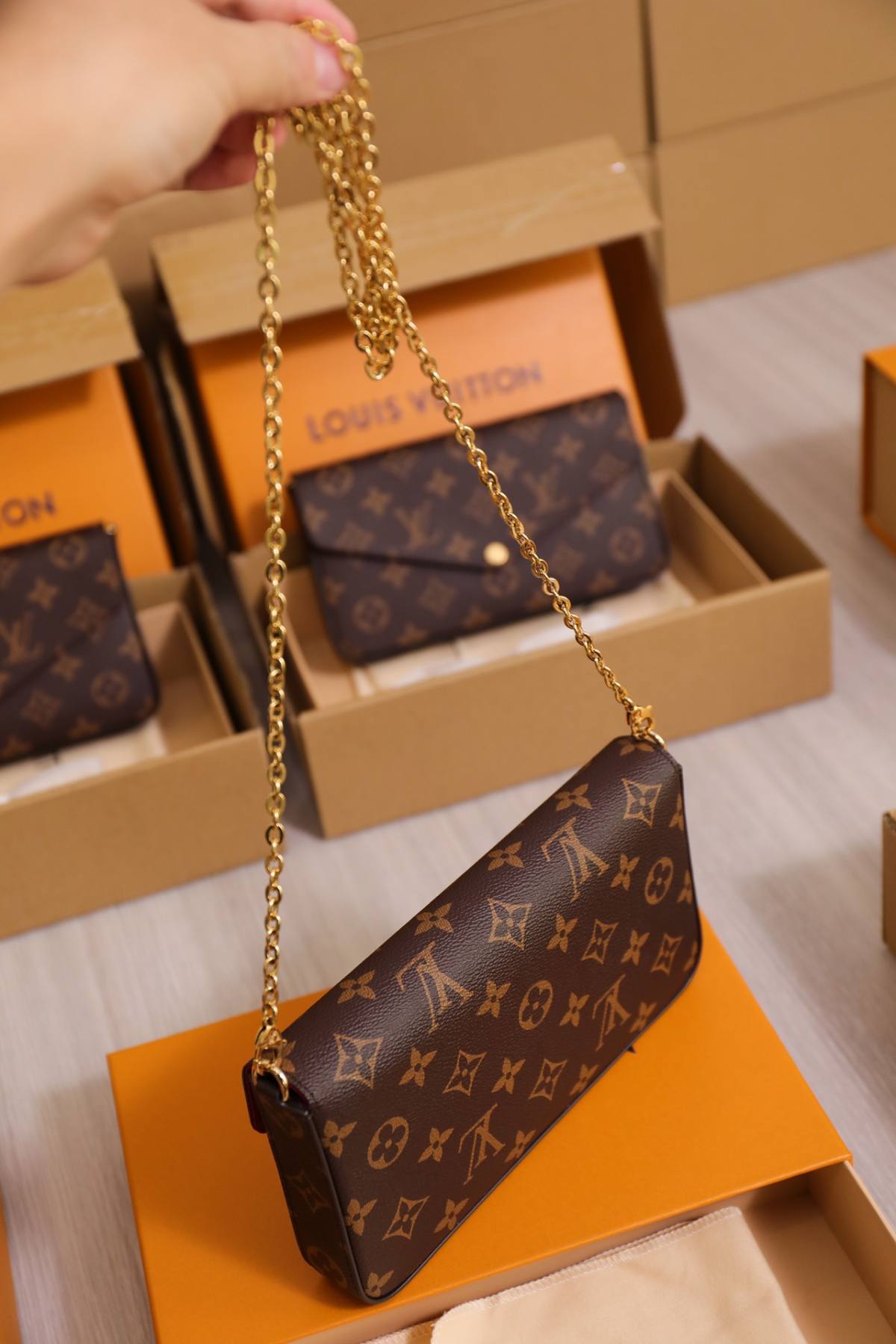 Ellebag’s 1:1 Replica of Louis Vuitton M61276 Pochette Félicie Chain Bag(2024 Dec Updated)-Best Quality Fake Louis Vuitton Bag Online Store, Replica designer bag ru