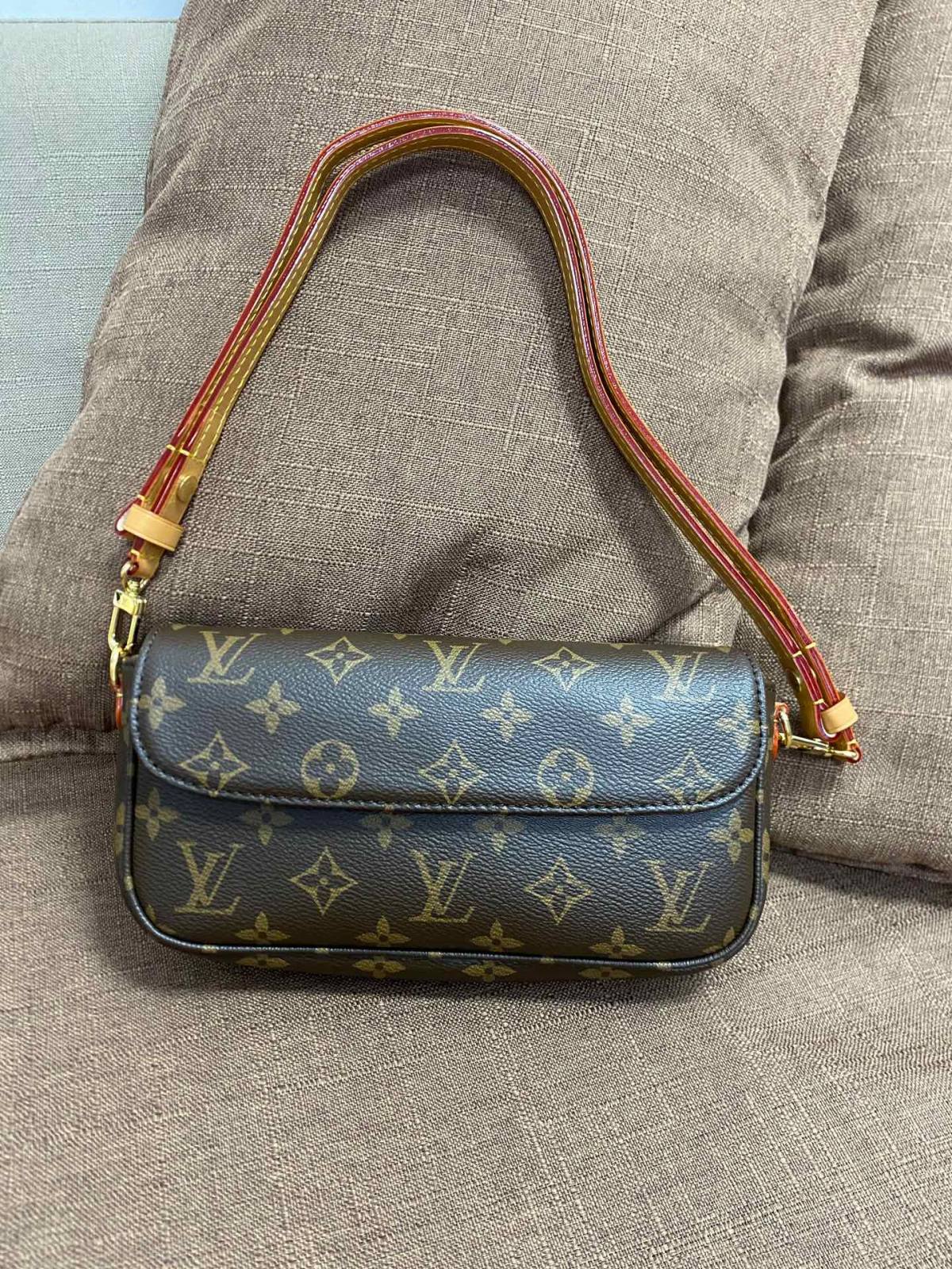 Ellebag’s 1:1 Replica of Louis Vuitton M81911 Wallet On Chain Ivy Handbag(2024 Dec Updated)-ʻOi aku ka maikaʻi o ka ʻeke Louis Vuitton ʻeke hoʻopunipuni ma ka hale kūʻai pūnaewele, ʻeke hoʻolālā kope ru