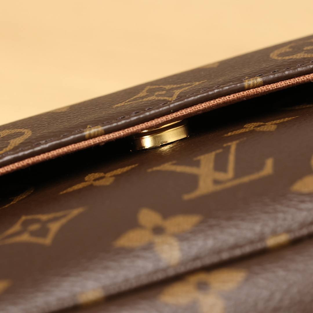 Ellebag’s 1:1 Replica of Louis Vuitton M81911 Wallet On Chain Ivy Handbag(2024 Dec Updated)-ʻOi aku ka maikaʻi o ka ʻeke Louis Vuitton ʻeke hoʻopunipuni ma ka hale kūʻai pūnaewele, ʻeke hoʻolālā kope ru