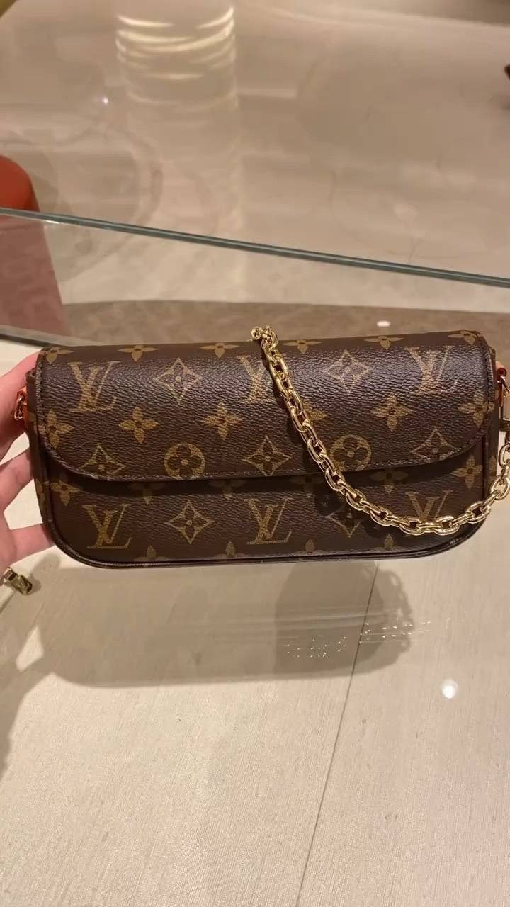 Ellebag’s 1:1 Replica of Louis Vuitton M81911 Wallet On Chain Ivy Handbag(2024 Dec Updated)-ʻOi aku ka maikaʻi o ka ʻeke Louis Vuitton ʻeke hoʻopunipuni ma ka hale kūʻai pūnaewele, ʻeke hoʻolālā kope ru