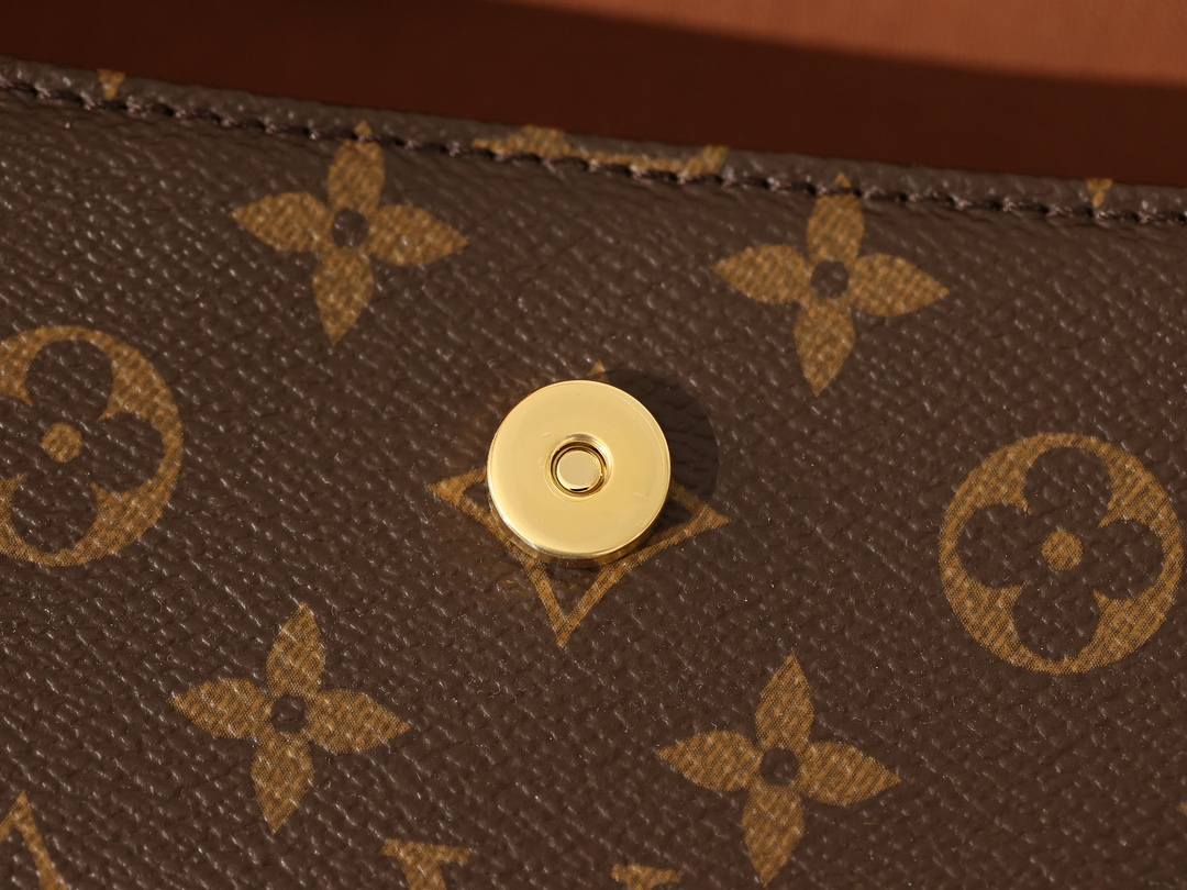 Ellebag’s 1:1 Replica of Louis Vuitton M81911 Wallet On Chain Ivy Handbag(2024 Dec Updated)-ʻOi aku ka maikaʻi o ka ʻeke Louis Vuitton ʻeke hoʻopunipuni ma ka hale kūʻai pūnaewele, ʻeke hoʻolālā kope ru