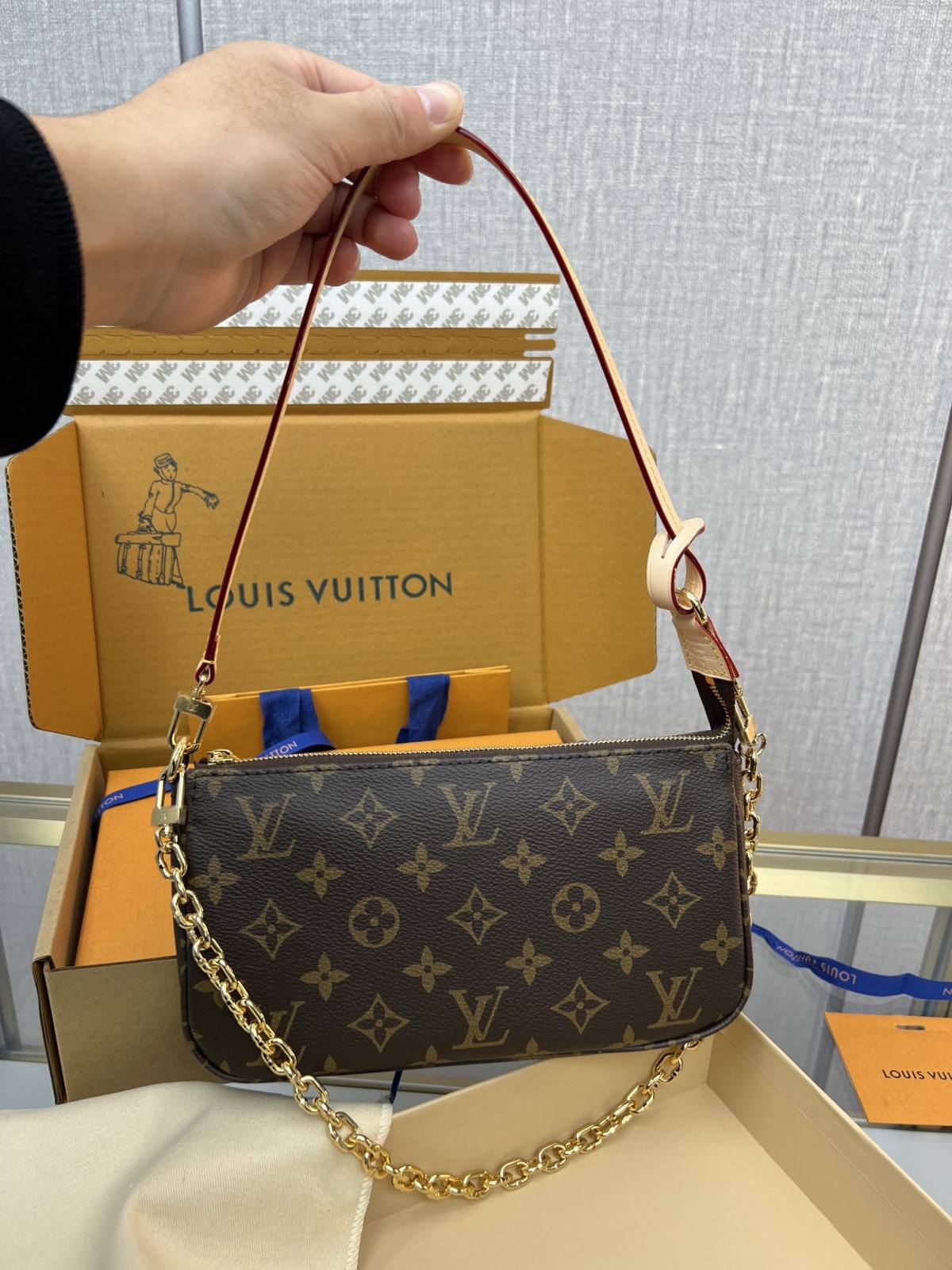 Ellebag’s 1:1 Replica of Louis Vuitton M82766 Pochette Accessoires Handbag(2024 Dec Updated)-ʻOi aku ka maikaʻi o ka ʻeke Louis Vuitton ʻeke hoʻopunipuni ma ka hale kūʻai pūnaewele, ʻeke hoʻolālā kope ru