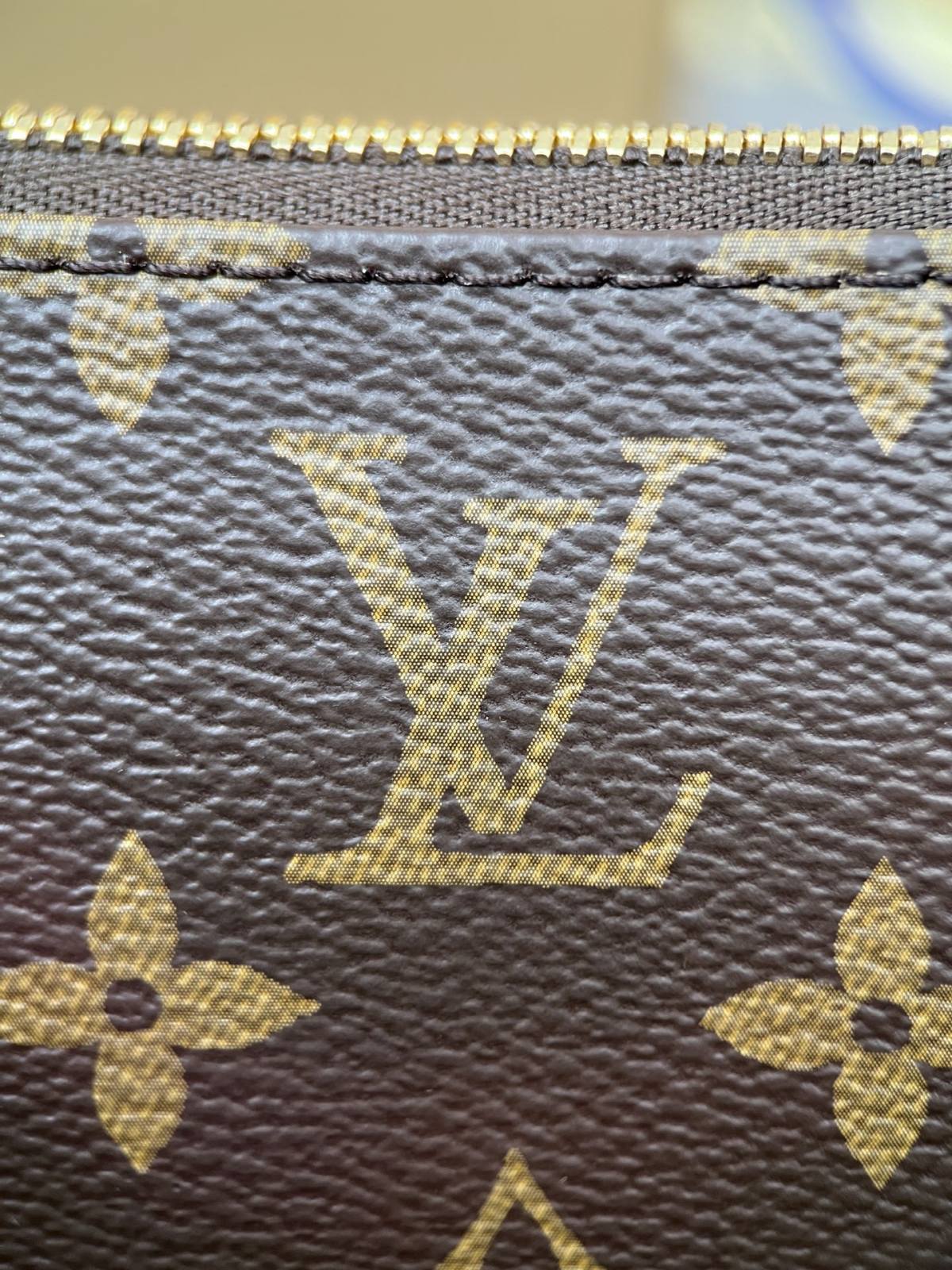 Ellebag’s 1:1 Replica of Louis Vuitton M82766 Pochette Accessoires Handbag(2024 Dec Updated)-ʻOi aku ka maikaʻi o ka ʻeke Louis Vuitton ʻeke hoʻopunipuni ma ka hale kūʻai pūnaewele, ʻeke hoʻolālā kope ru