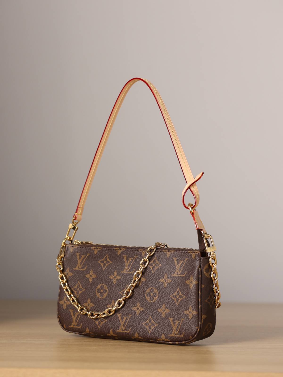 Ellebag’s 1:1 Replica of Louis Vuitton M82766 Pochette Accessoires Handbag(2024 Dec Updated)-ʻOi aku ka maikaʻi o ka ʻeke Louis Vuitton ʻeke hoʻopunipuni ma ka hale kūʻai pūnaewele, ʻeke hoʻolālā kope ru