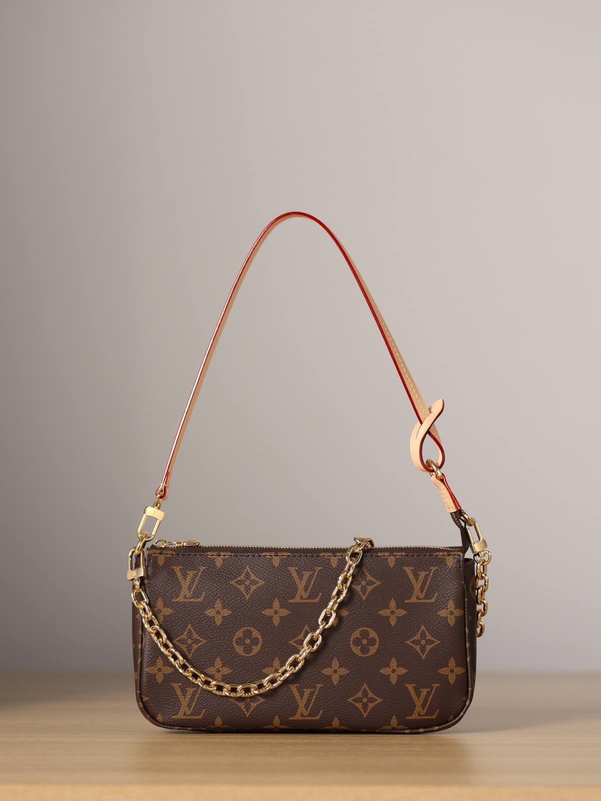 Ellebag’s 1:1 Replica of Louis Vuitton M82766 Pochette Accessoires Handbag(2024 Dec Updated)-ʻOi aku ka maikaʻi o ka ʻeke Louis Vuitton ʻeke hoʻopunipuni ma ka hale kūʻai pūnaewele, ʻeke hoʻolālā kope ru