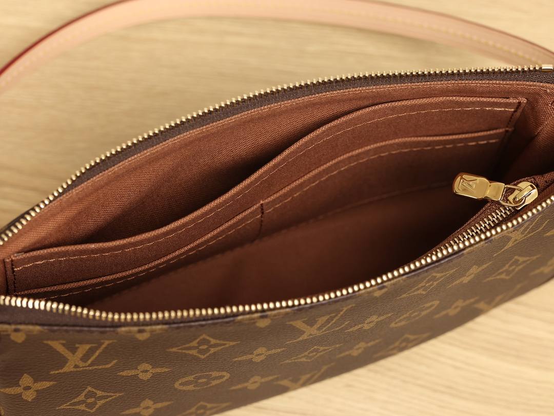 Ellebag’s 1:1 Replica of Louis Vuitton M82766 Pochette Accessoires Handbag(2024 Dec Updated)-ʻOi aku ka maikaʻi o ka ʻeke Louis Vuitton ʻeke hoʻopunipuni ma ka hale kūʻai pūnaewele, ʻeke hoʻolālā kope ru