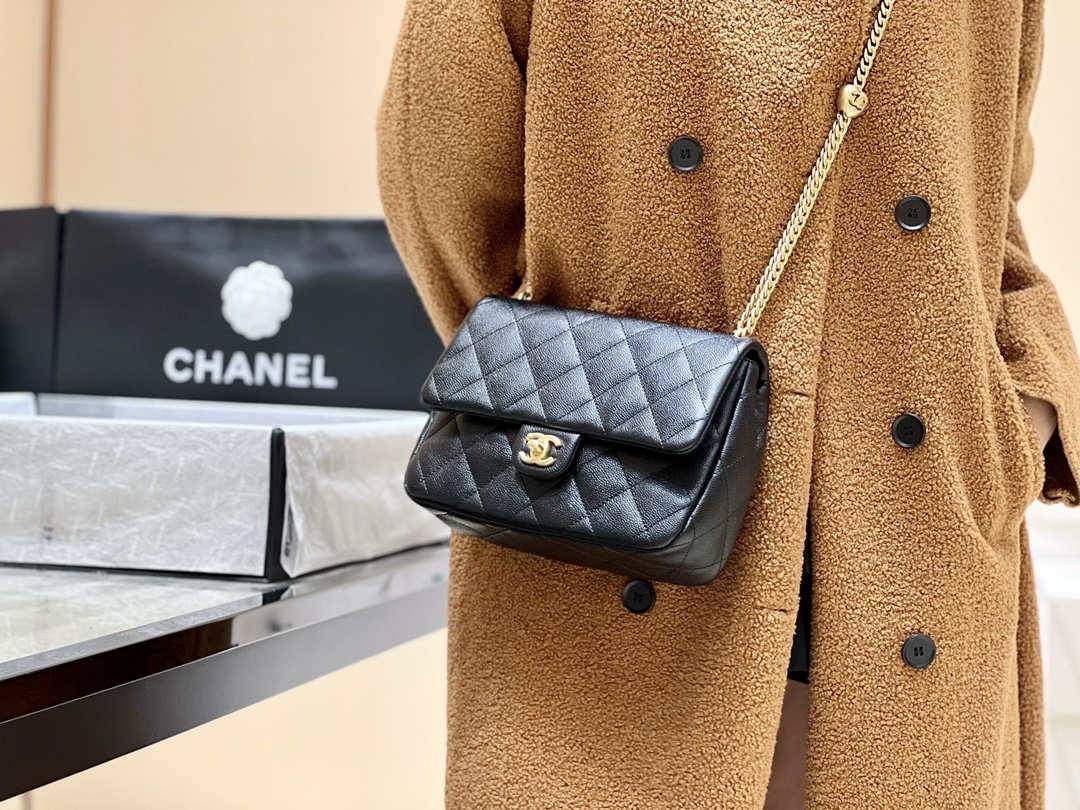 Ellebag’s Exquisite Replica: The Black Caviar Leather Chanel 23P AS3921 with Heart Clasp(2024 Dec Updated)-Best Quality Replica designer Bag factory in China