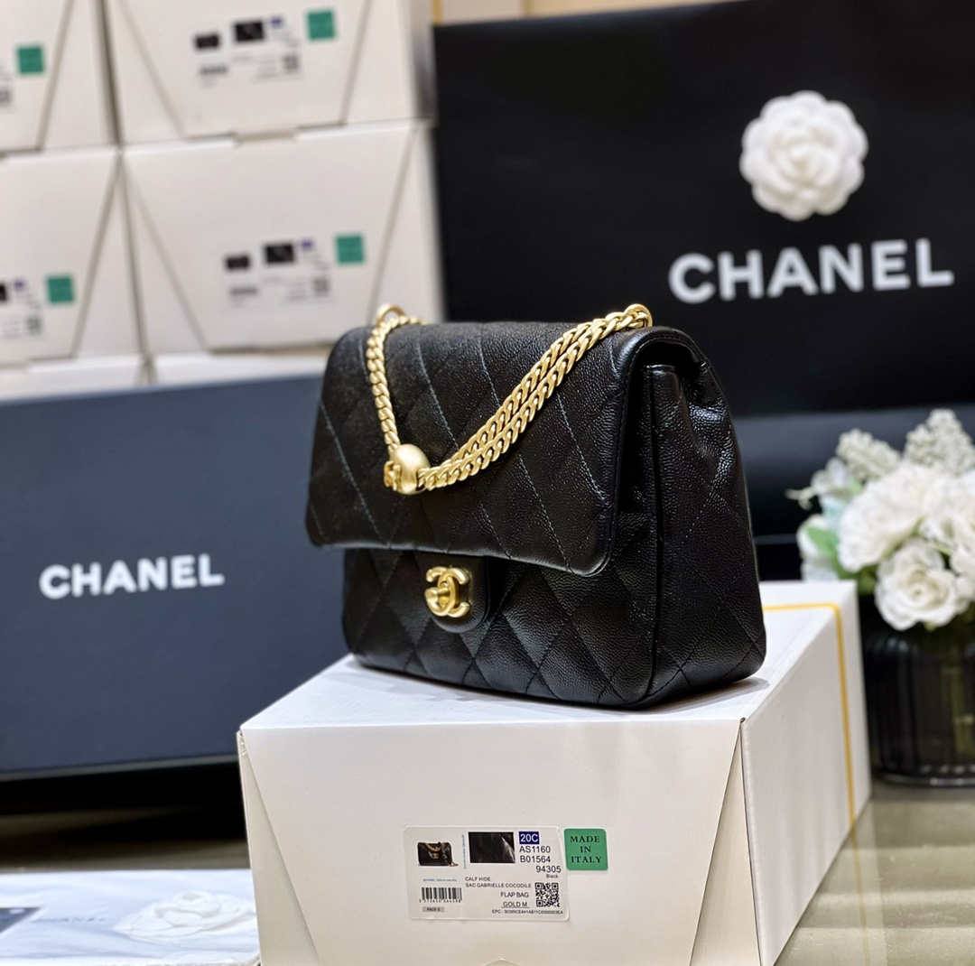 Ellebag’s Exquisite Replica: The Black Caviar Leather Chanel 23P AS3921 with Heart Clasp(2024 Dec Updated)-Best Quality Replica designer Bag factory in China