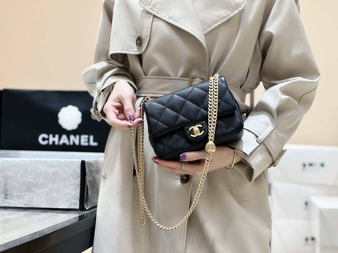 Ellebag’s Exquisite Replica: The black Caviar Leather Chanel Mini Flap Bag with Heart Clasp(2024 Dec Updated)-Labākās kvalitātes viltotās Louis Vuitton somas tiešsaistes veikals, dizaineru somas kopija ru