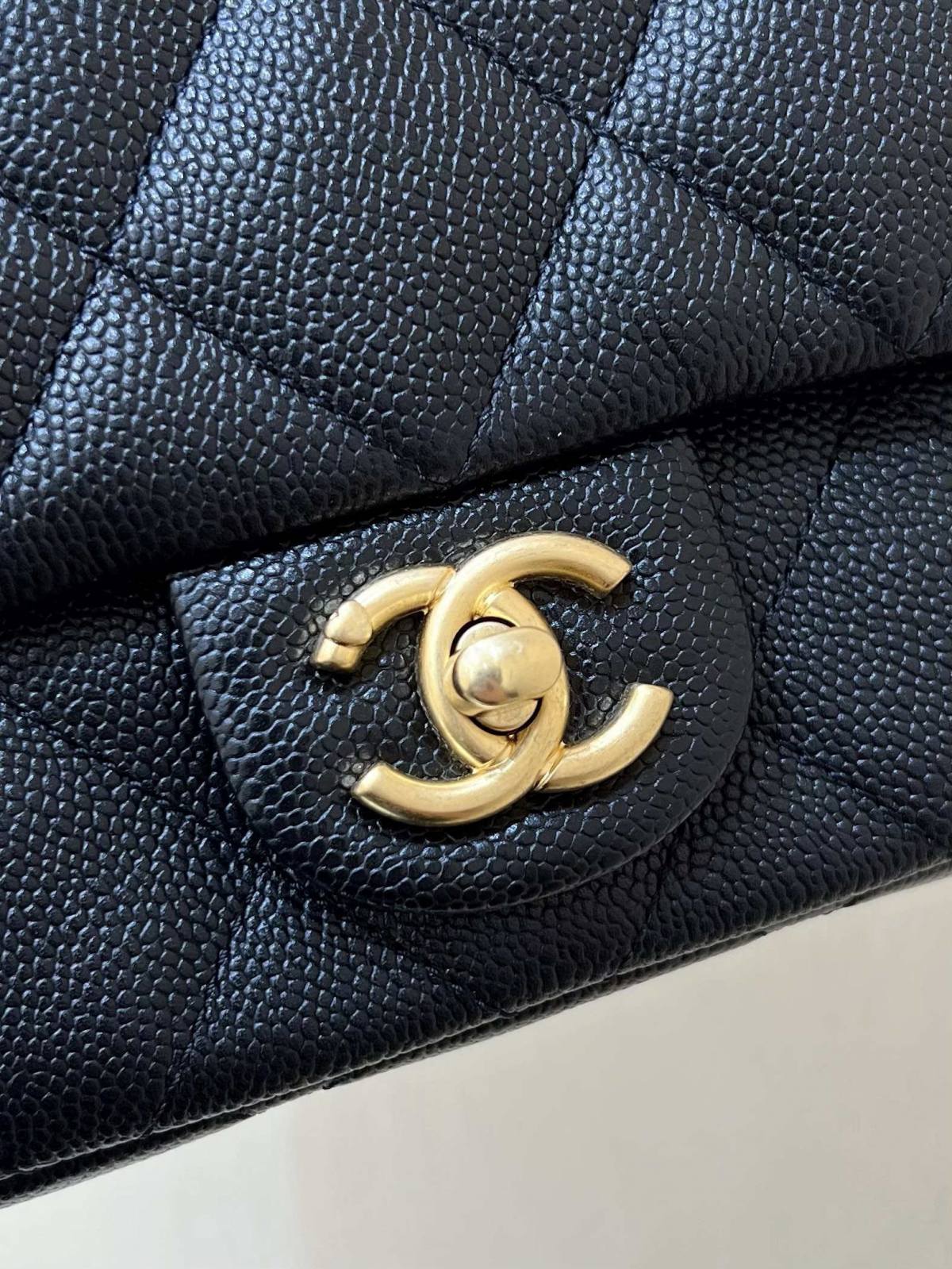 Ellebag’s Exquisite Replica: The black Caviar Leather Chanel Mini Flap Bag with Heart Clasp(2024 Dec Updated)-Labākās kvalitātes viltotās Louis Vuitton somas tiešsaistes veikals, dizaineru somas kopija ru