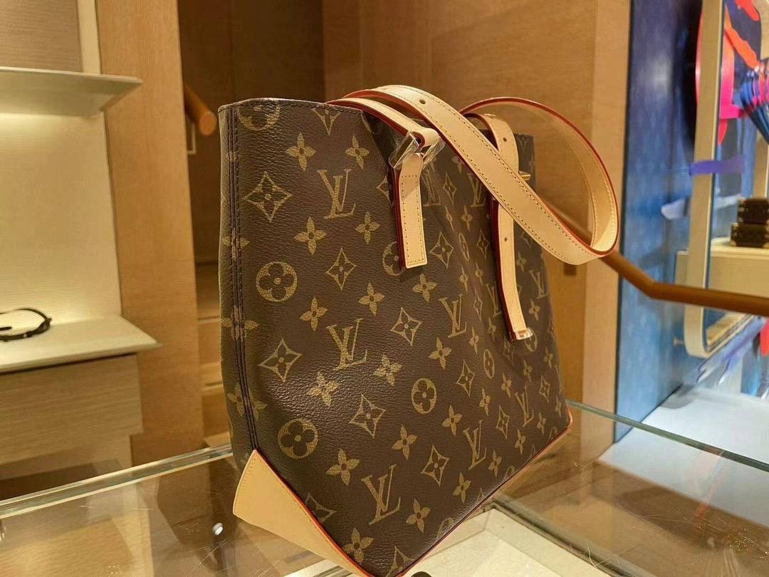 Ellebag’s Craftsmanship: M12095 Piano Handbag – A 1:1 Replica of Louis Vuitton’s Newest Icon(2024 Dec Updated)-ʻOi aku ka maikaʻi o ka ʻeke Louis Vuitton ʻeke hoʻopunipuni ma ka hale kūʻai pūnaewele, ʻeke hoʻolālā kope ru