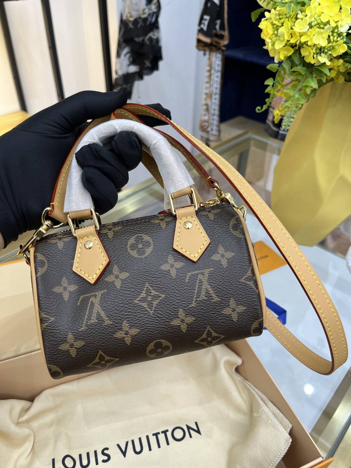 Ellebag’s Mastery in Replicating the Louis Vuitton M81085 Nano Speedy(2024 Dec Updated)-ʻOi aku ka maikaʻi o ka ʻeke Louis Vuitton ʻeke hoʻopunipuni ma ka hale kūʻai pūnaewele, ʻeke hoʻolālā kope ru