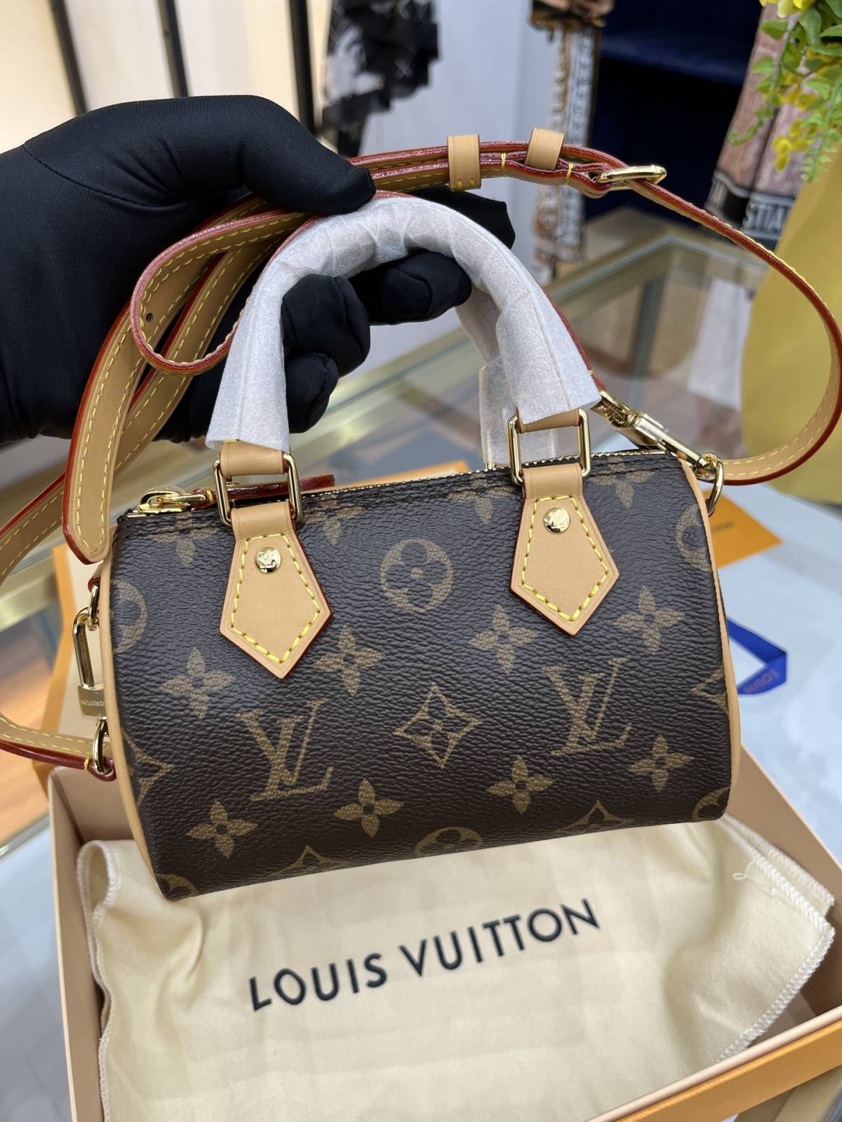 Ellebag’s Mastery in Replicating the Louis Vuitton M81085 Nano Speedy(2024 Dec Updated)-ʻOi aku ka maikaʻi o ka ʻeke Louis Vuitton ʻeke hoʻopunipuni ma ka hale kūʻai pūnaewele, ʻeke hoʻolālā kope ru