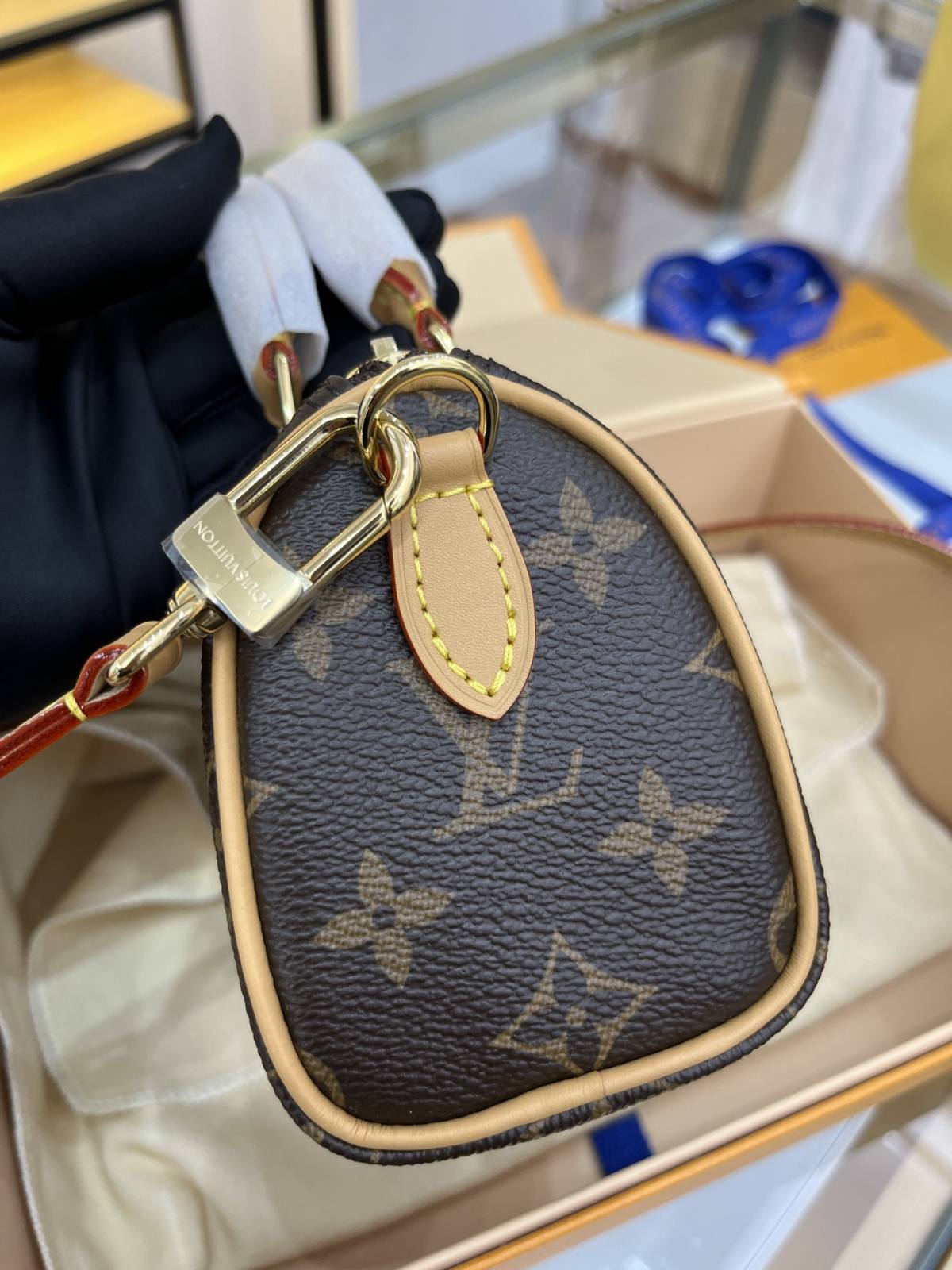 Ellebag’s Mastery in Replicating the Louis Vuitton M81085 Nano Speedy(2024 Dec Updated)-ʻOi aku ka maikaʻi o ka ʻeke Louis Vuitton ʻeke hoʻopunipuni ma ka hale kūʻai pūnaewele, ʻeke hoʻolālā kope ru