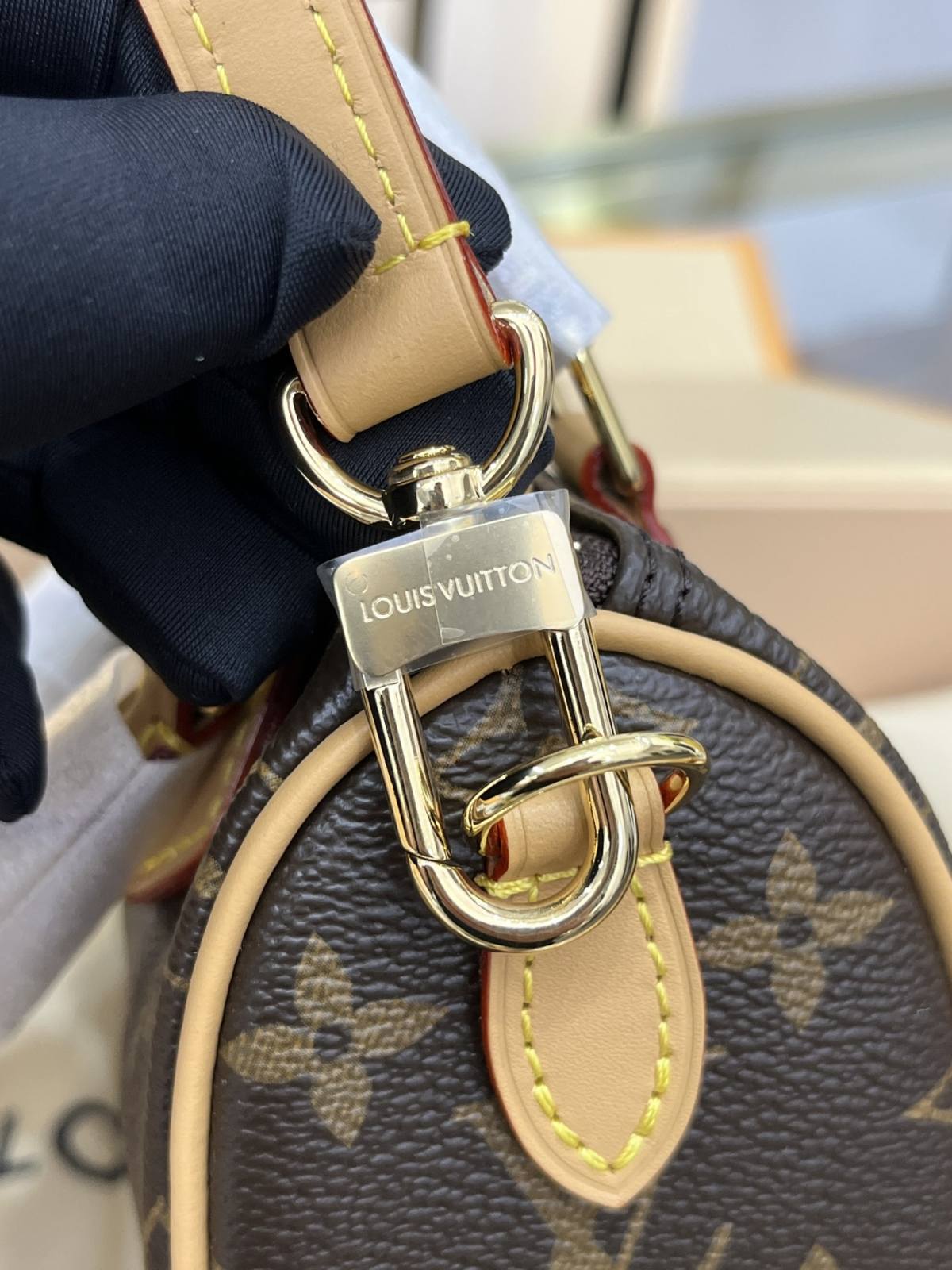 Ellebag’s Mastery in Replicating the Louis Vuitton M81085 Nano Speedy(2024 Dec Updated)-ʻOi aku ka maikaʻi o ka ʻeke Louis Vuitton ʻeke hoʻopunipuni ma ka hale kūʻai pūnaewele, ʻeke hoʻolālā kope ru