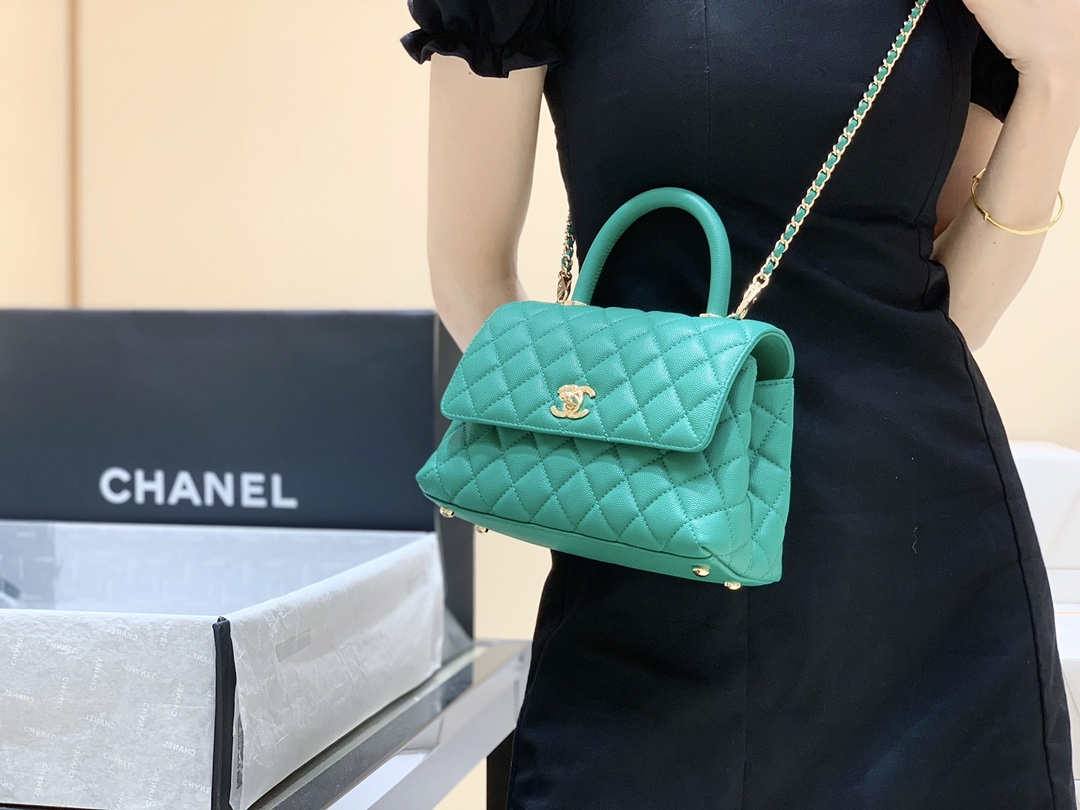 Ellebag’s Exquisite Replica: The Blue Caviar Leather Chanel Coco Handle 22P with Champagne Gold Hardware(2024 Dec Updated)-Best Quality Fake Louis Vuitton Bag Online Store, Replica designer bag ru