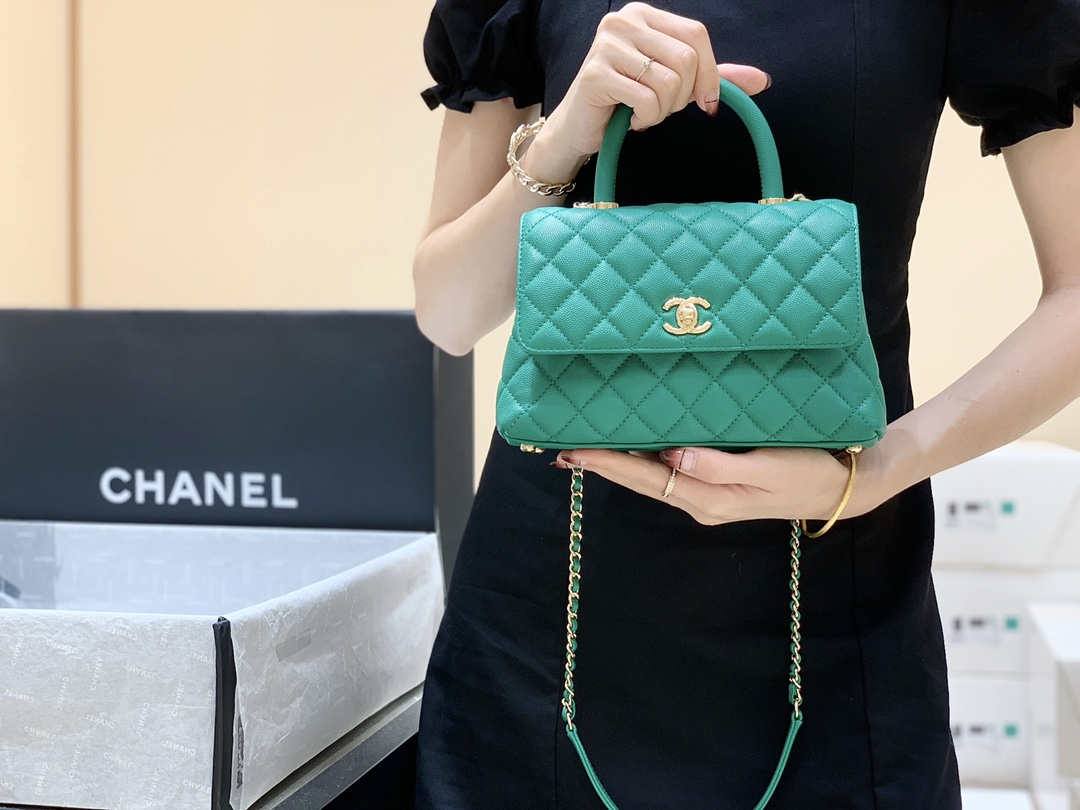 Ellebag’s Exquisite Replica: The Blue Caviar Leather Chanel Coco Handle 22P with Champagne Gold Hardware(2024 Dec Updated)-Best Quality Fake Louis Vuitton Bag Online Store, Replica designer bag ru