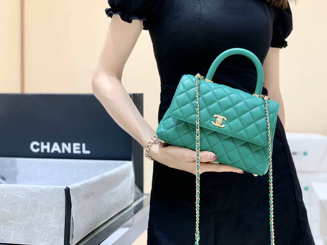 Ellebag’s Exquisite Replica: The Blue Caviar Leather Chanel Coco Handle 22P with Champagne Gold Hardware(2024 Dec Updated)-Best Quality Fake Louis Vuitton Bag Online Store, Replica designer bag ru