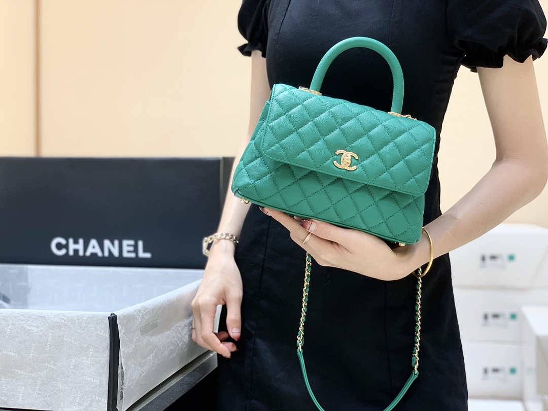 Ellebag’s Exquisite Replica: The Blue Caviar Leather Chanel Coco Handle 22P with Champagne Gold Hardware(2024 Dec Updated)-Best Quality Fake Louis Vuitton Bag Online Store, Replica designer bag ru