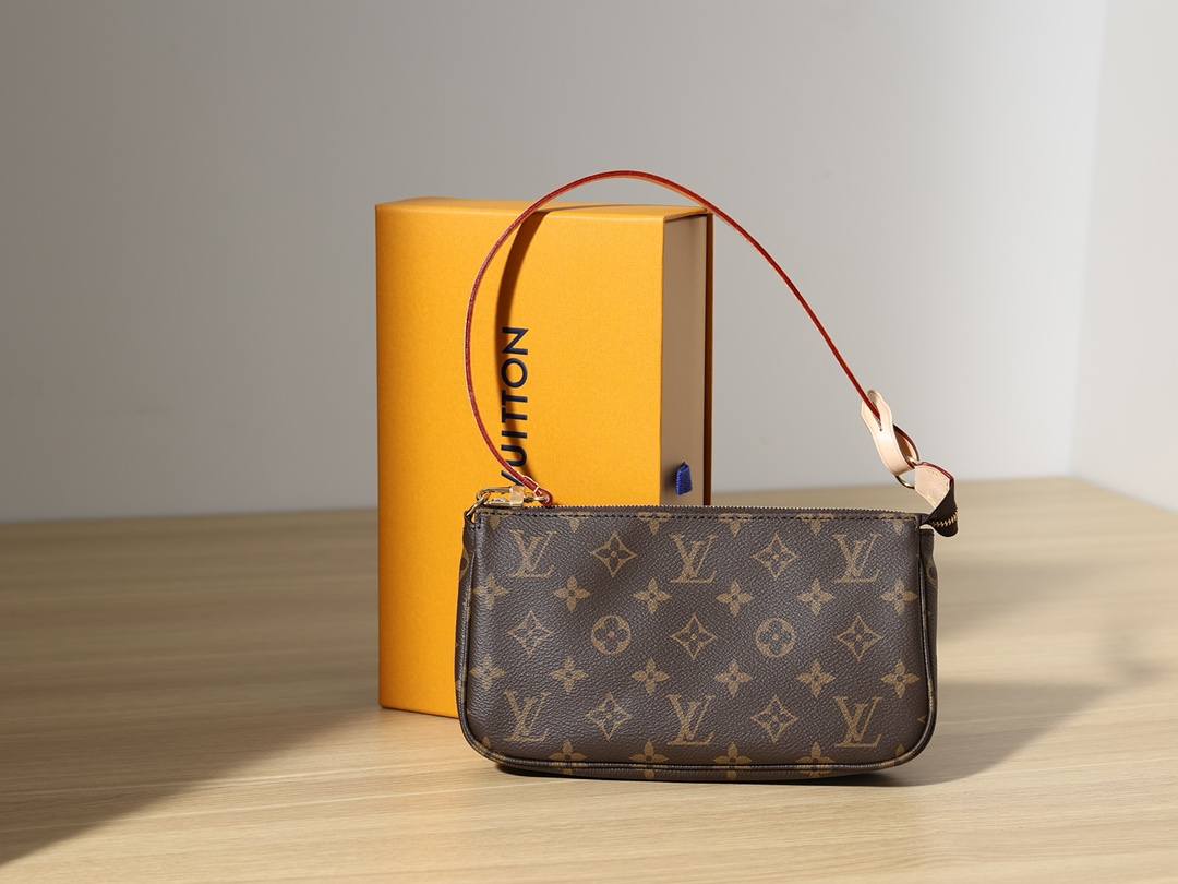 Ellebag’s Precision Replica: The Louis Vuitton M40712 Pochette Accessoires(2024 Dec Updated)-Negoziu in linea di borse Louis Vuitton falsi di migliore qualità, borsa di design di replica ru