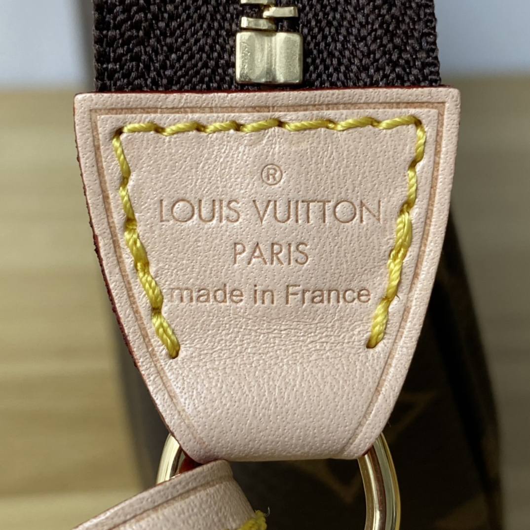 Ellebag’s Precision Replica: The Louis Vuitton M40712 Pochette Accessoires(2024 Dec Updated)-Negoziu in linea di borse Louis Vuitton falsi di migliore qualità, borsa di design di replica ru