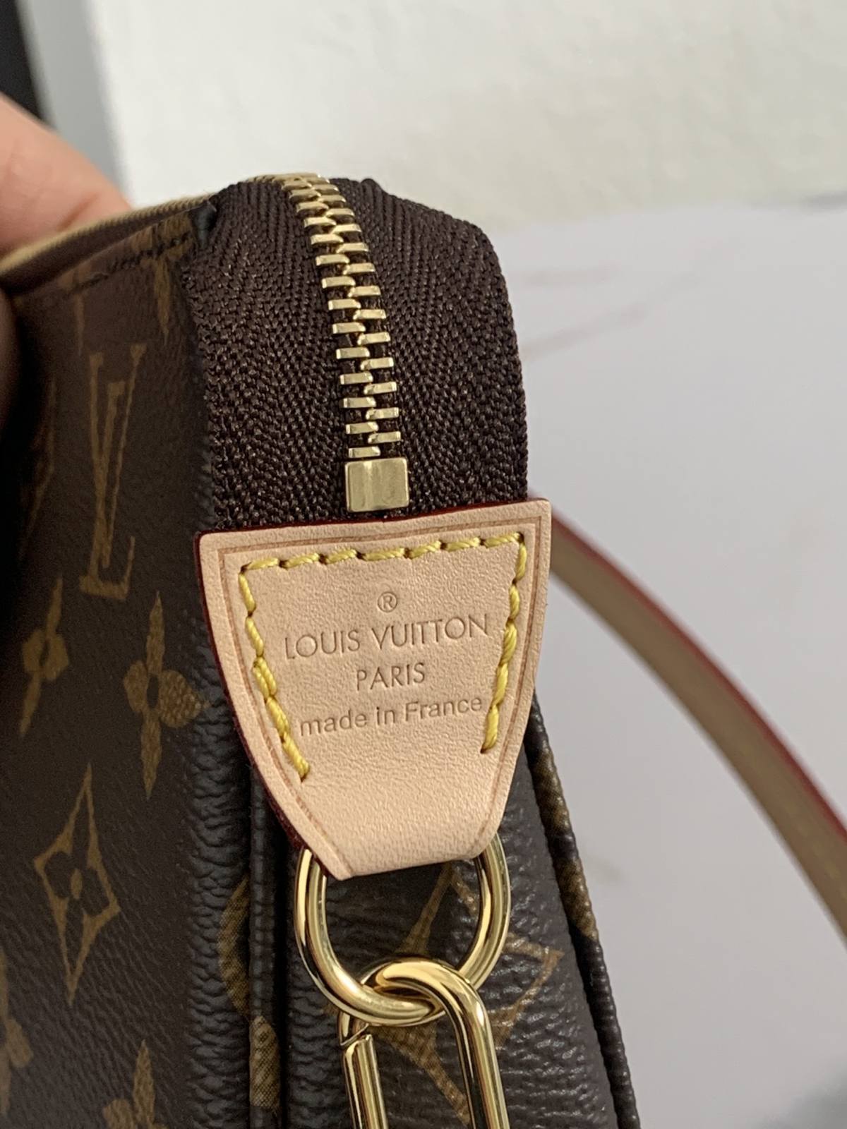 Ellebag’s Precision Replica: The Louis Vuitton M40712 Pochette Accessoires(2024 Dec Updated)-Negoziu in linea di borse Louis Vuitton falsi di migliore qualità, borsa di design di replica ru