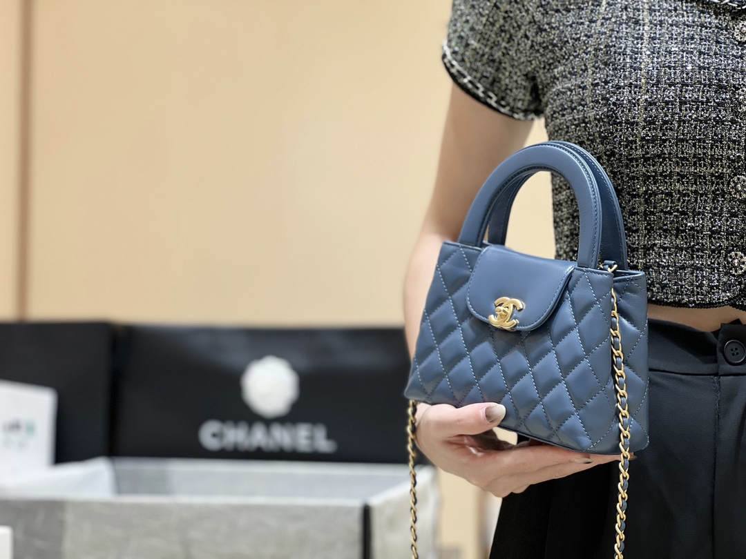 Ellebag’s Exquisite Replica: The Blue Lambskin Chanel Mini Kelly-Style Shopping Bag(2024 Dec Updated)-בעסטער קוואַליטעט שווינדל לוי ווויטטאָן באַג אָנליין קראָם, רעפּליקע דיזיינער זעקל רו