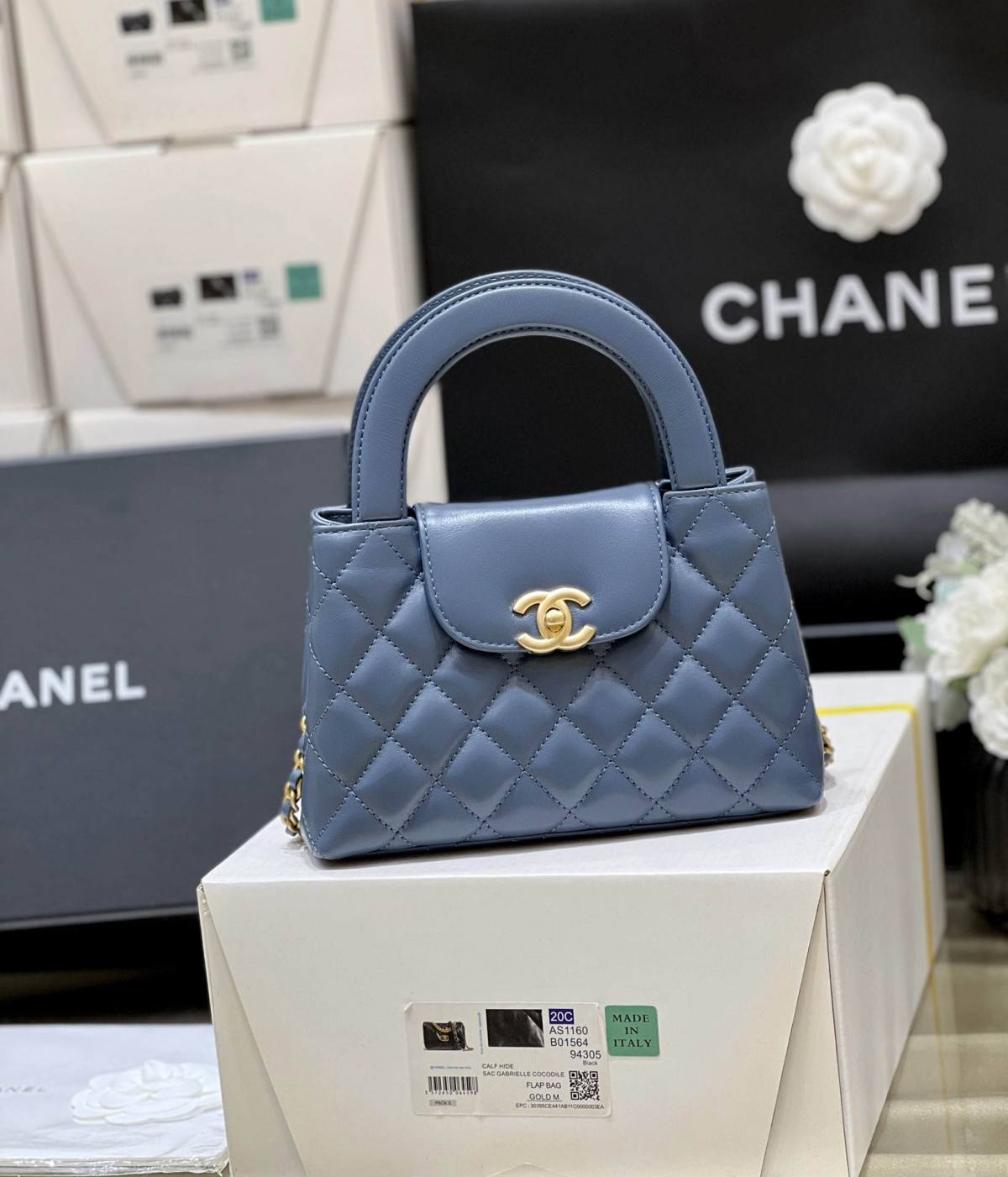 Ellebag’s Exquisite Replica: The Blue Lambskin Chanel Mini Kelly-Style Shopping Bag(2024 Dec Updated)-בעסטער קוואַליטעט שווינדל לוי ווויטטאָן באַג אָנליין קראָם, רעפּליקע דיזיינער זעקל רו