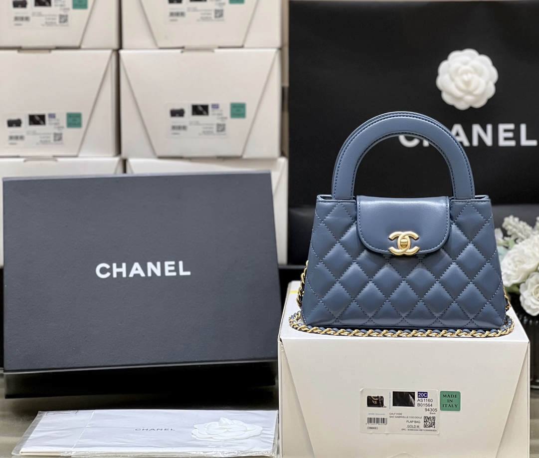 Ellebag’s Exquisite Replica: The Blue Lambskin Chanel Mini Kelly-Style Shopping Bag(2024 Dec Updated)-בעסטער קוואַליטעט שווינדל לוי ווויטטאָן באַג אָנליין קראָם, רעפּליקע דיזיינער זעקל רו