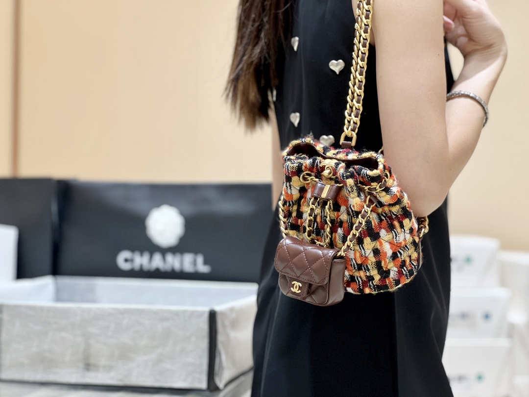 Ellebag’s Exquisite Replica: The Brown Lambskin Chanel Small Backpack with Vintage Hardware(2024 Dec Updated)-Ti o dara ju Didara iro Louis Vuitton apo Online itaja, Ajọra onise apo ru