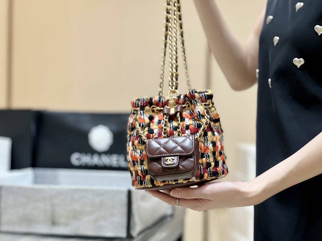 Ellebag’s Exquisite Replica: The Brown Lambskin Chanel Small Backpack with Vintage Hardware(2024 Dec Updated)-Ti o dara ju Didara iro Louis Vuitton apo Online itaja, Ajọra onise apo ru