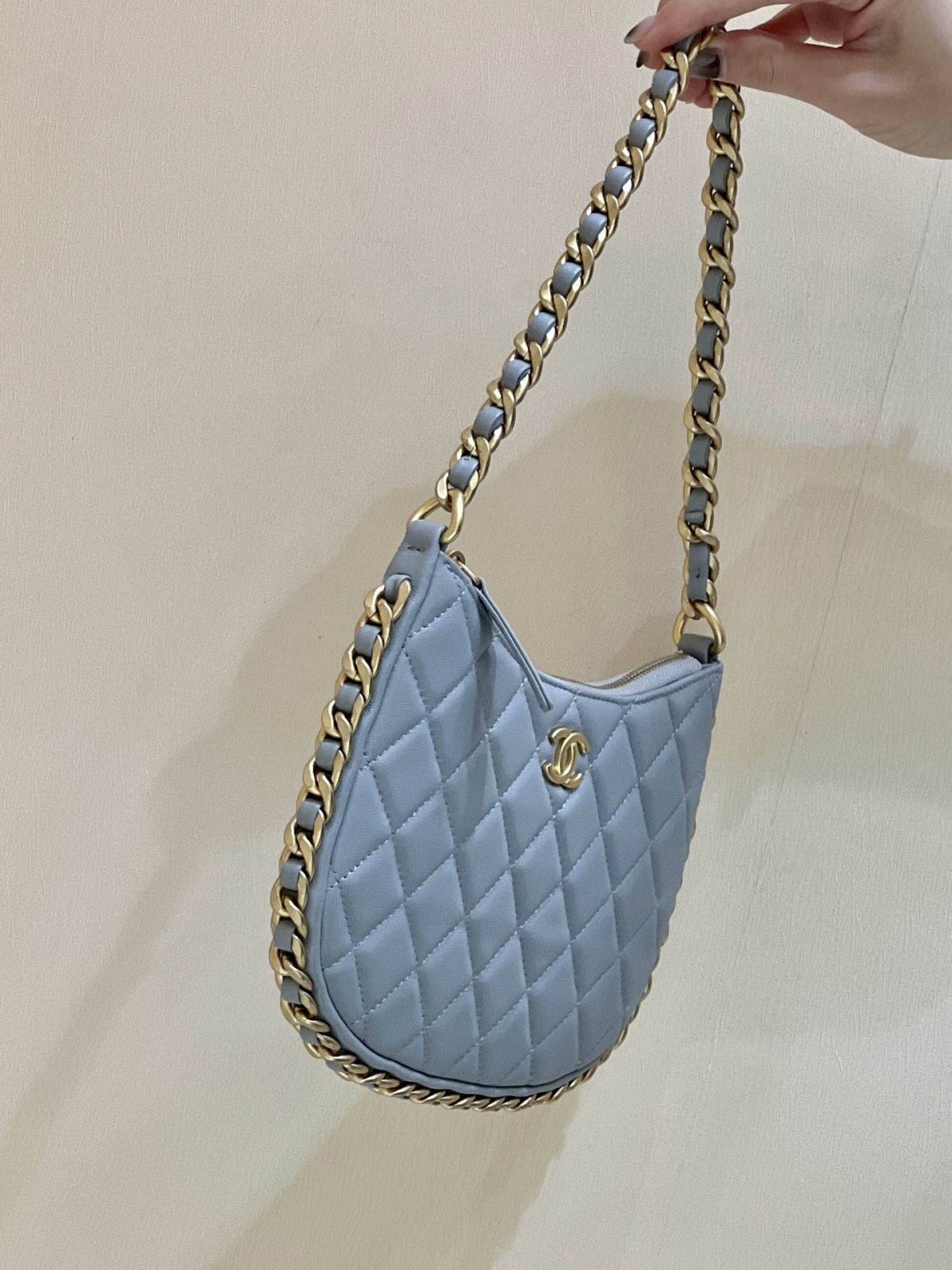 Ellebag’s Exquisite Replica: The Light Blue Lambskin Chanel Hobo Handbag with Gold Hardware(2024 Dec Updated)-Best Quality Fake Louis Vuitton Bag Online Store, Replica designer bag ru