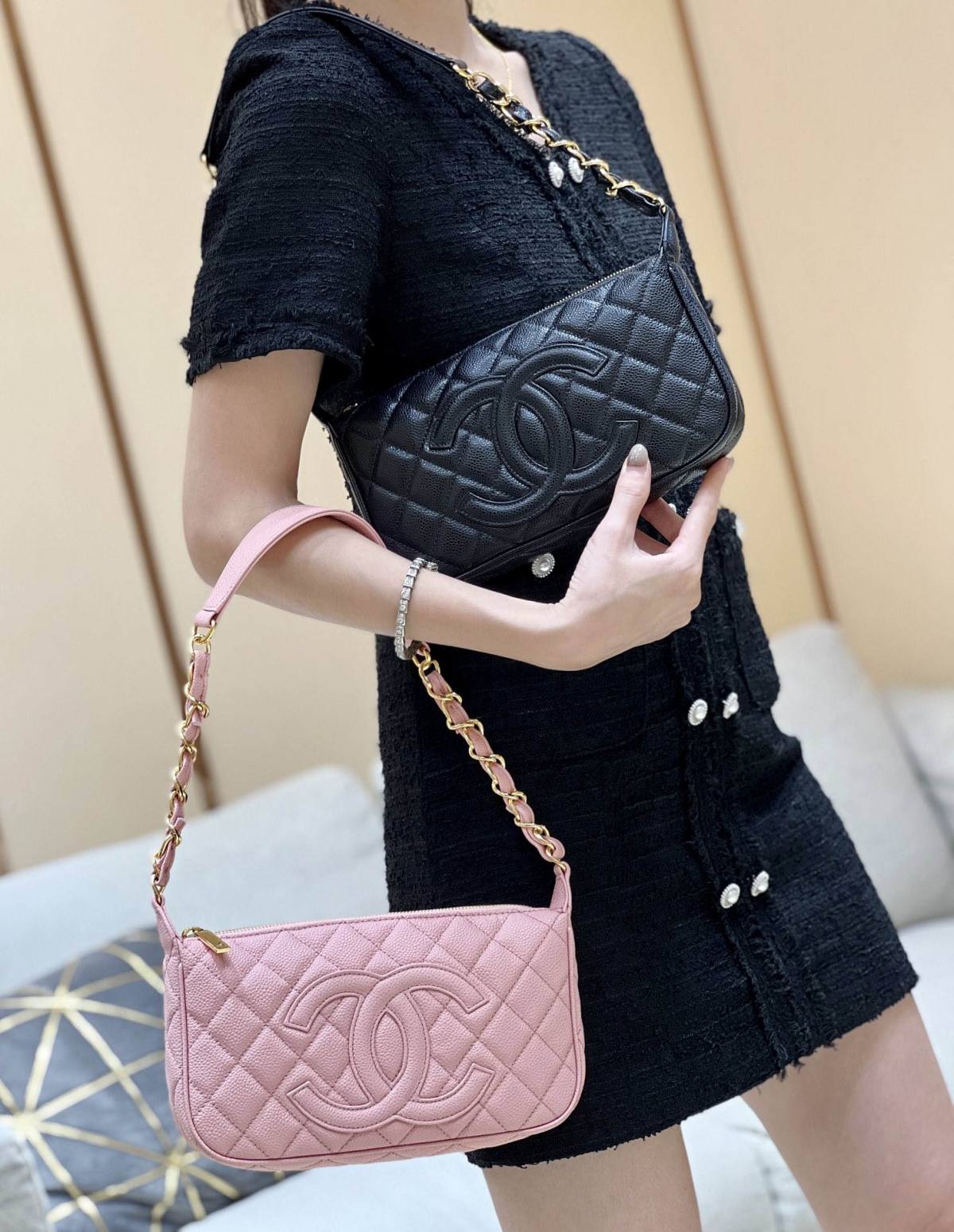 Ellebag’s Exquisite Replica: The Pink Caviar Leather Chanel Bag with Wide Leather-Interlaced Chain and Gold Hardware(2024 Dec Updated)-Интернет-магазин поддельной сумки Louis Vuitton лучшего качества, копия дизайнерской сумки ru