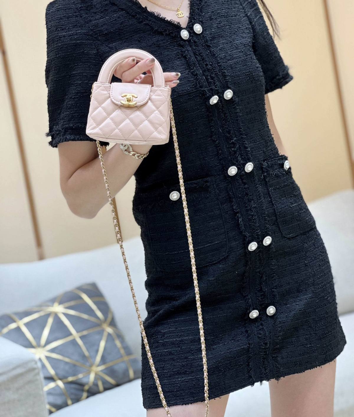 Ellebag’s Exquisite Replica: The Pink Lambskin Chanel Kelly-Style Clutch with Chain(2024 Dec Updated)-ร้านค้าออนไลน์กระเป๋า Louis Vuitton ปลอมคุณภาพดีที่สุด, กระเป๋าออกแบบจำลอง ru