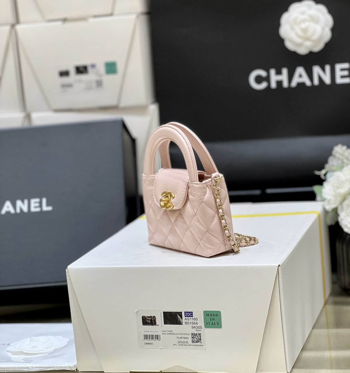 Ellebag’s Exquisite Replica: The Pink Lambskin Chanel Kelly-Style Clutch with Chain(2024 Dec Updated)-ร้านค้าออนไลน์กระเป๋า Louis Vuitton ปลอมคุณภาพดีที่สุด, กระเป๋าออกแบบจำลอง ru