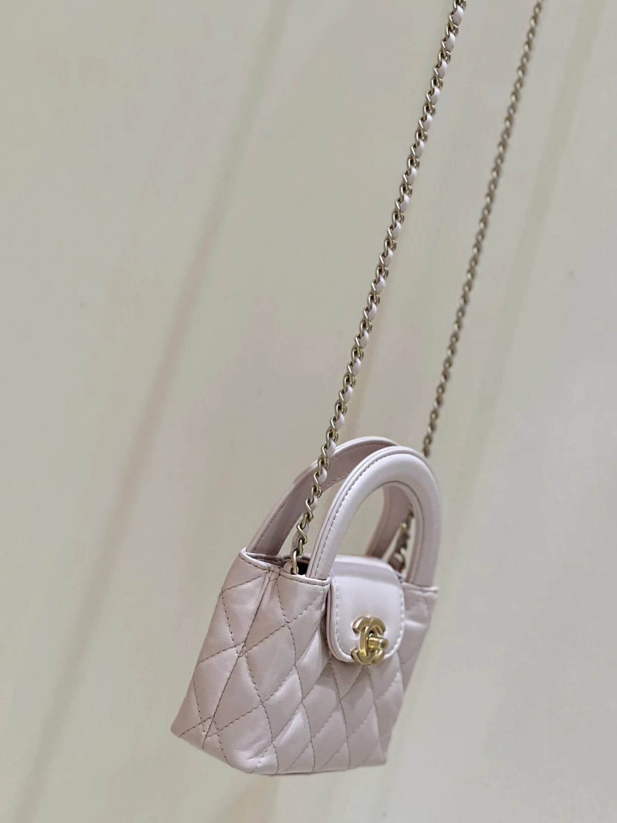 Ellebag’s Exquisite Replica: The Pink Lambskin Chanel Kelly-Style Clutch with Chain(2024 Dec Updated)-ร้านค้าออนไลน์กระเป๋า Louis Vuitton ปลอมคุณภาพดีที่สุด, กระเป๋าออกแบบจำลอง ru