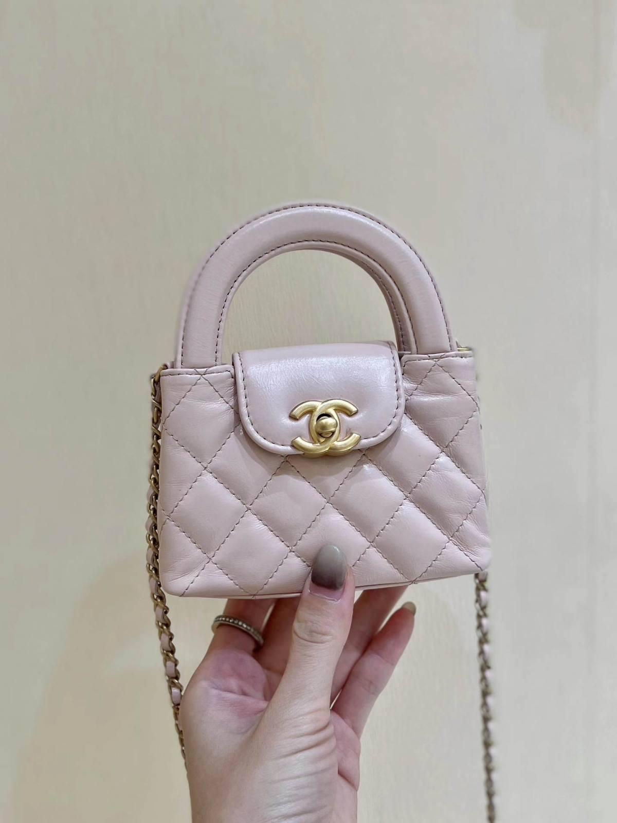 Ellebag’s Exquisite Replica: The Pink Lambskin Chanel Kelly-Style Clutch with Chain(2024 Dec Updated)-ร้านค้าออนไลน์กระเป๋า Louis Vuitton ปลอมคุณภาพดีที่สุด, กระเป๋าออกแบบจำลอง ru