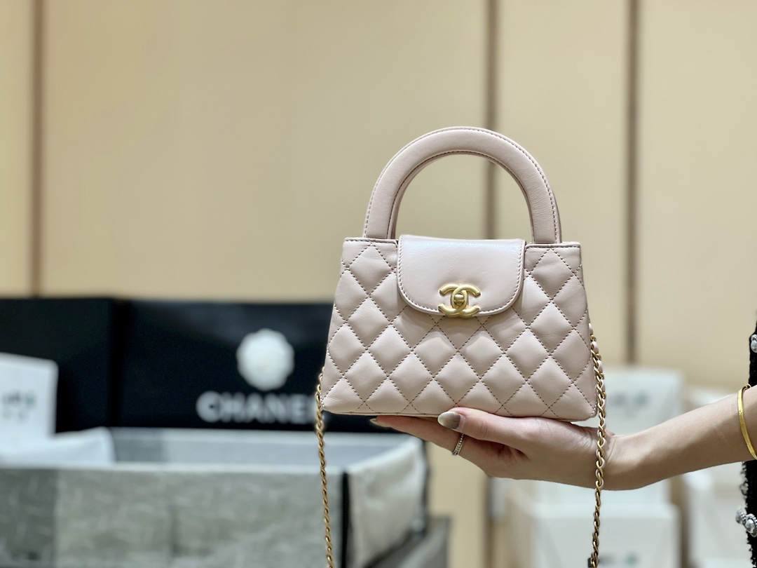 Ellebag’s Exquisite Replica: The Pink Lambskin Chanel Mini Kelly-Style Shopping Bag(2024 Dec Updated)-ร้านค้าออนไลน์กระเป๋า Louis Vuitton ปลอมคุณภาพดีที่สุด, กระเป๋าออกแบบจำลอง ru